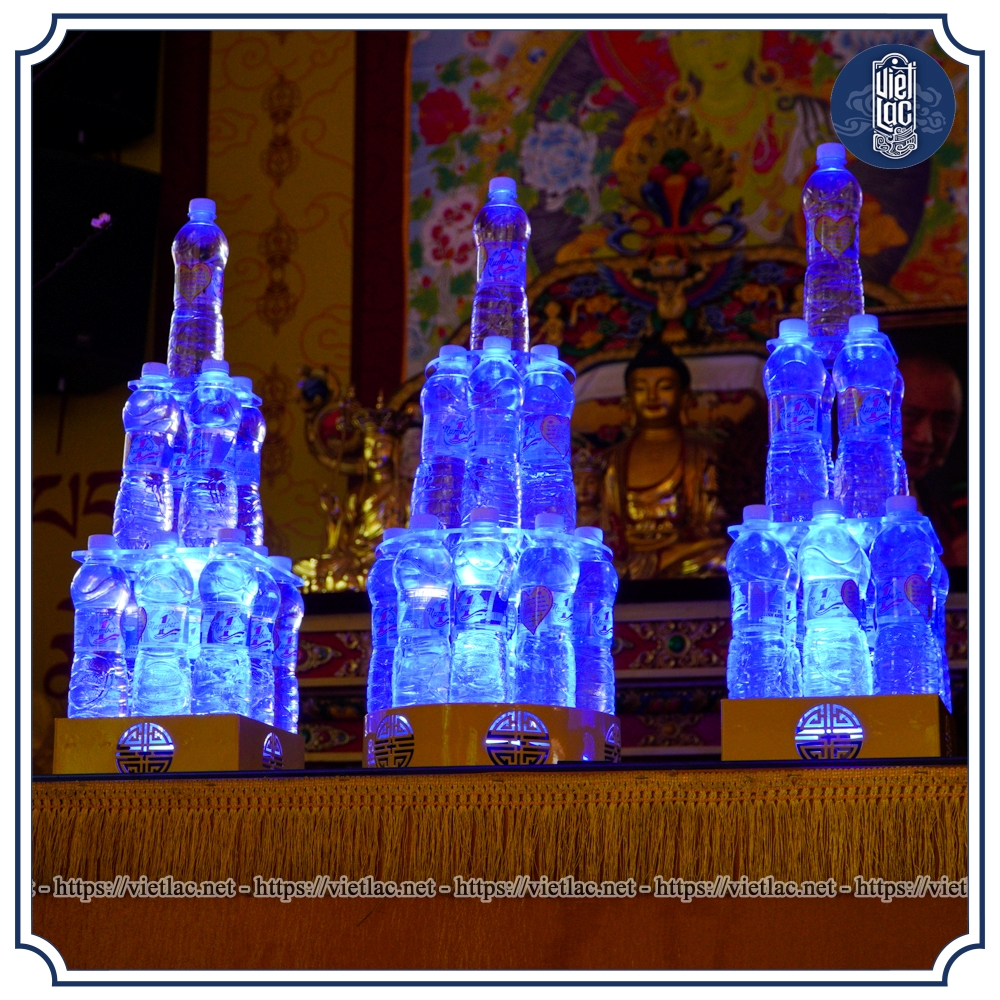 Đế bày tháp nước có đèn led - Ảnh 3