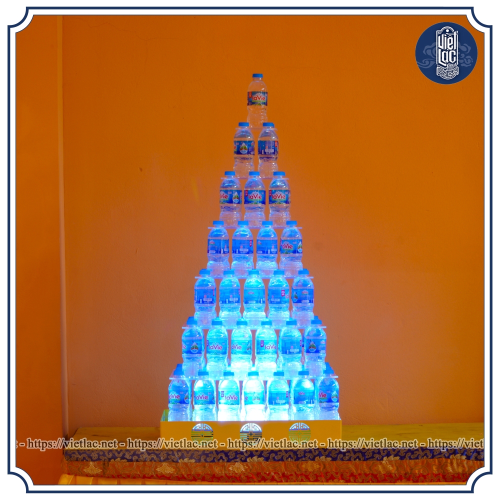 Đế bày tháp nước có đèn led - Ảnh 14