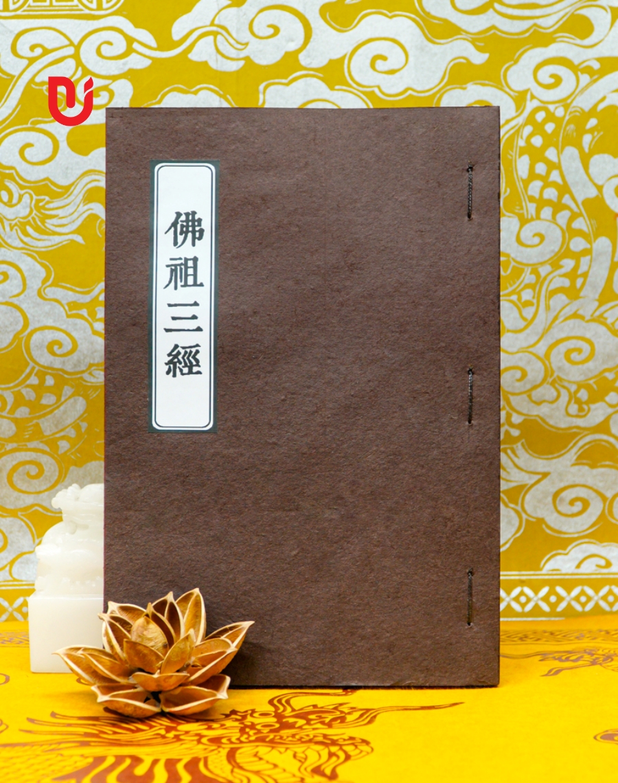 Phật Tổ Tam Kinh