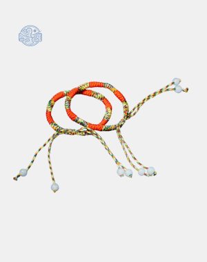 Vòng đeo tay chỉ ngũ sắc