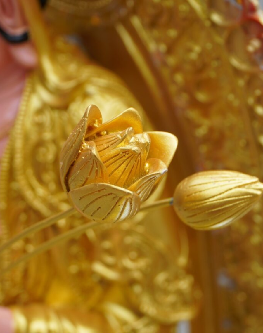 Bộ tượng Tây Phương Tam Thánh Đứng bằng composite, cao 110cm, nhũ vàng, có lá đề và đèn led - Ảnh 3