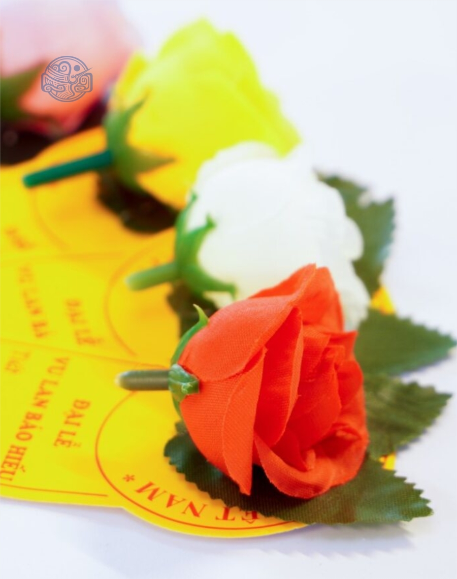 Hoa cài áo Vu Lan kèm thiệp dg50 - Ảnh 5