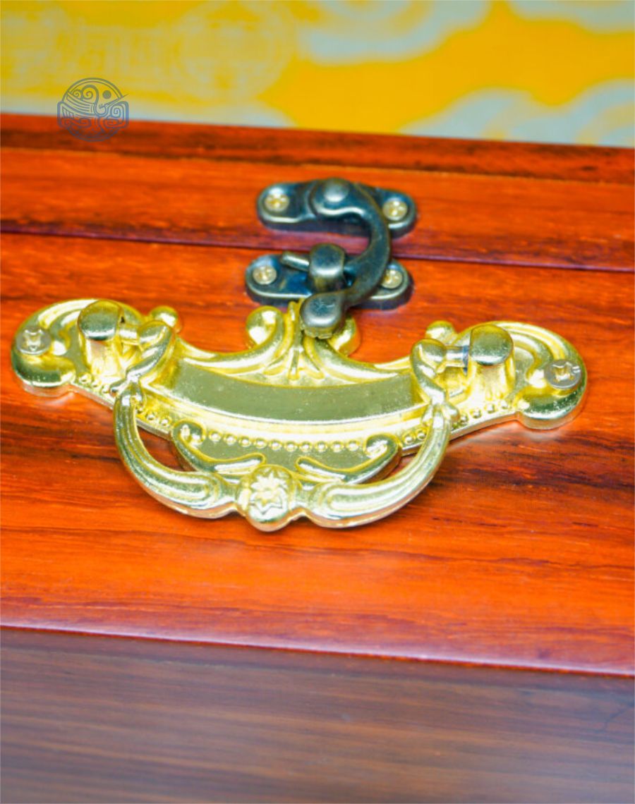 Hộp đựng khảm trai gỗ hương huyết (chữ Lộc) - Ảnh 4